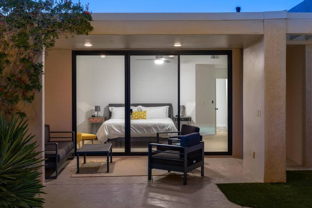 The Sunset House Pool & Spa Palm Springs Eksteriør bilde